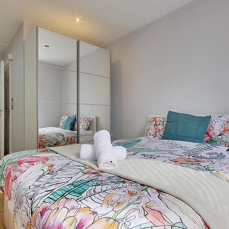 Turay Court Holiday Apartments ボーンマス エクステリア 写真