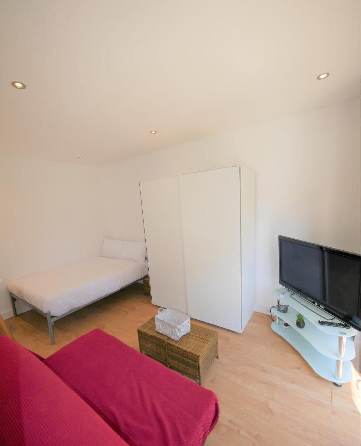 Turay Court Holiday Apartments ボーンマス エクステリア 写真