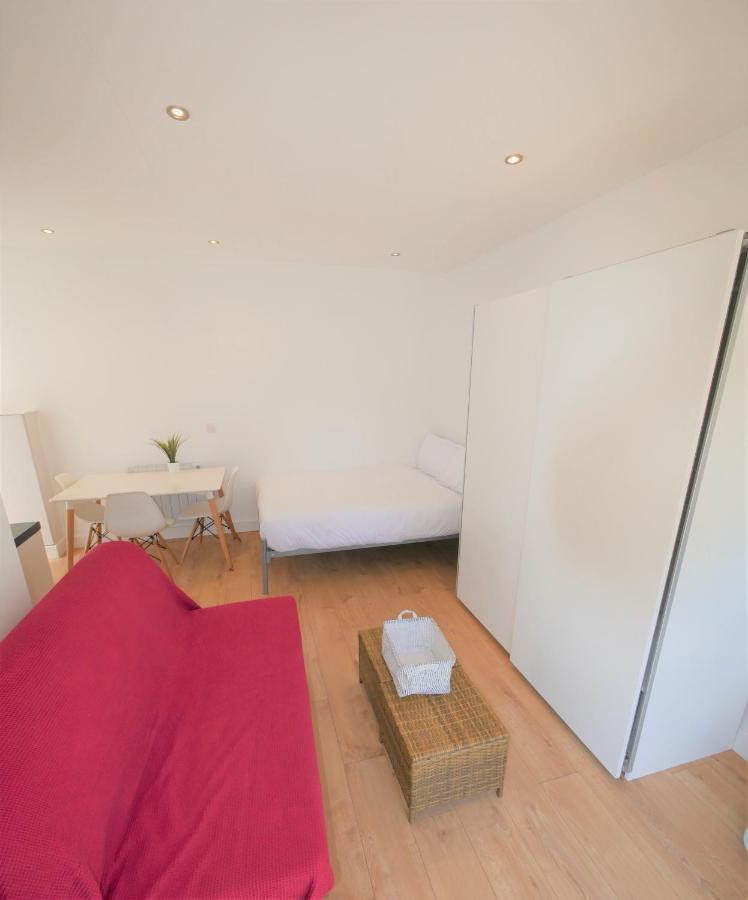 Turay Court Holiday Apartments ボーンマス エクステリア 写真