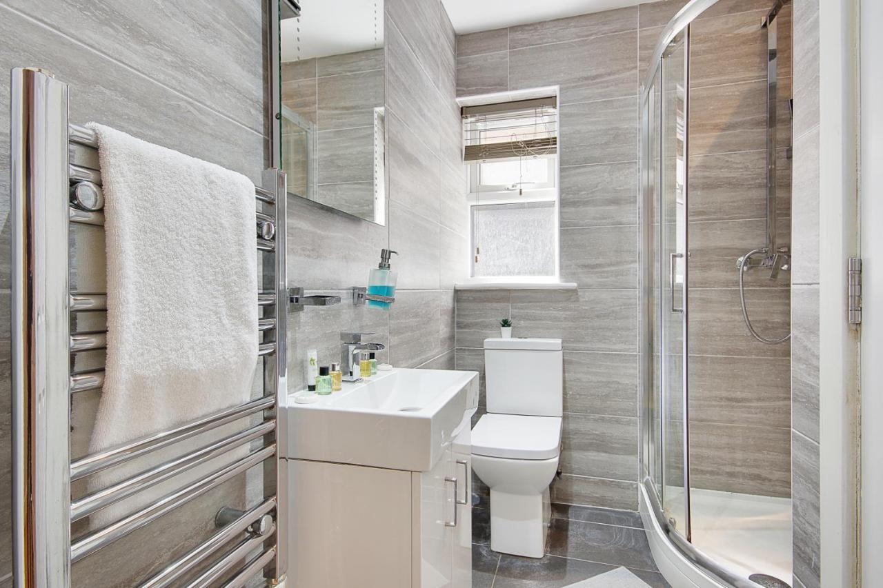 Turay Court Holiday Apartments ボーンマス エクステリア 写真