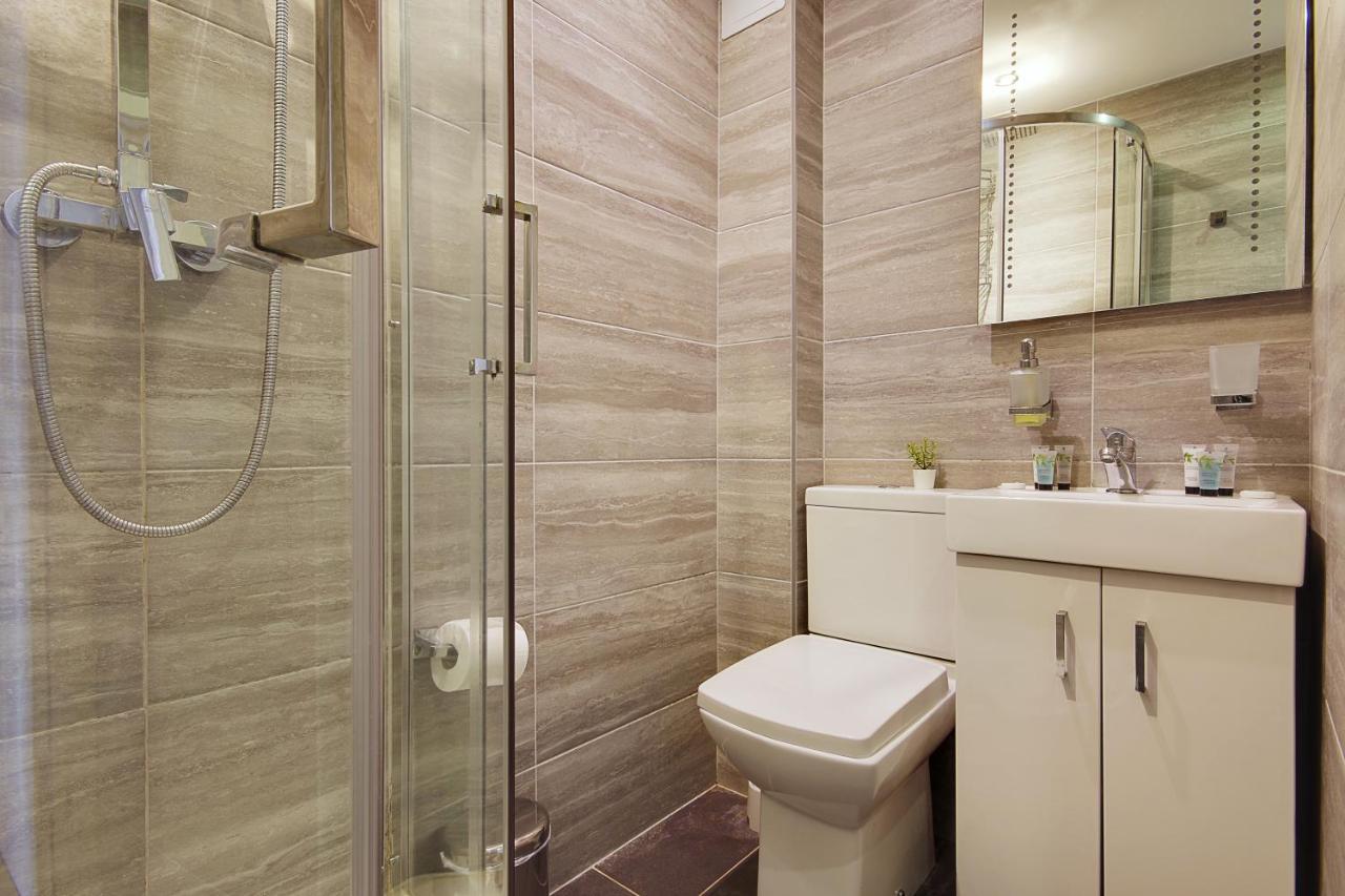 Turay Court Holiday Apartments ボーンマス エクステリア 写真