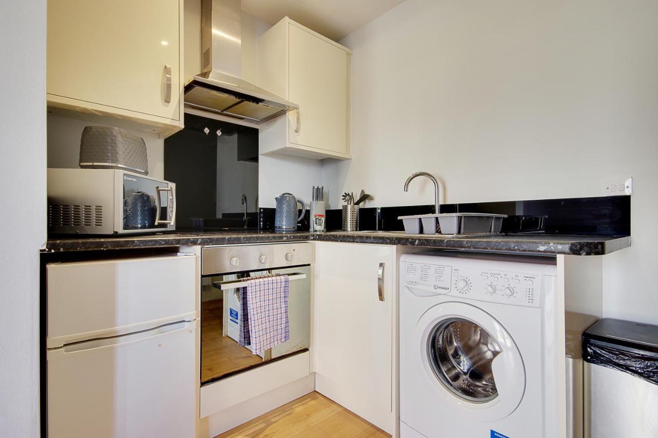 Turay Court Holiday Apartments ボーンマス エクステリア 写真