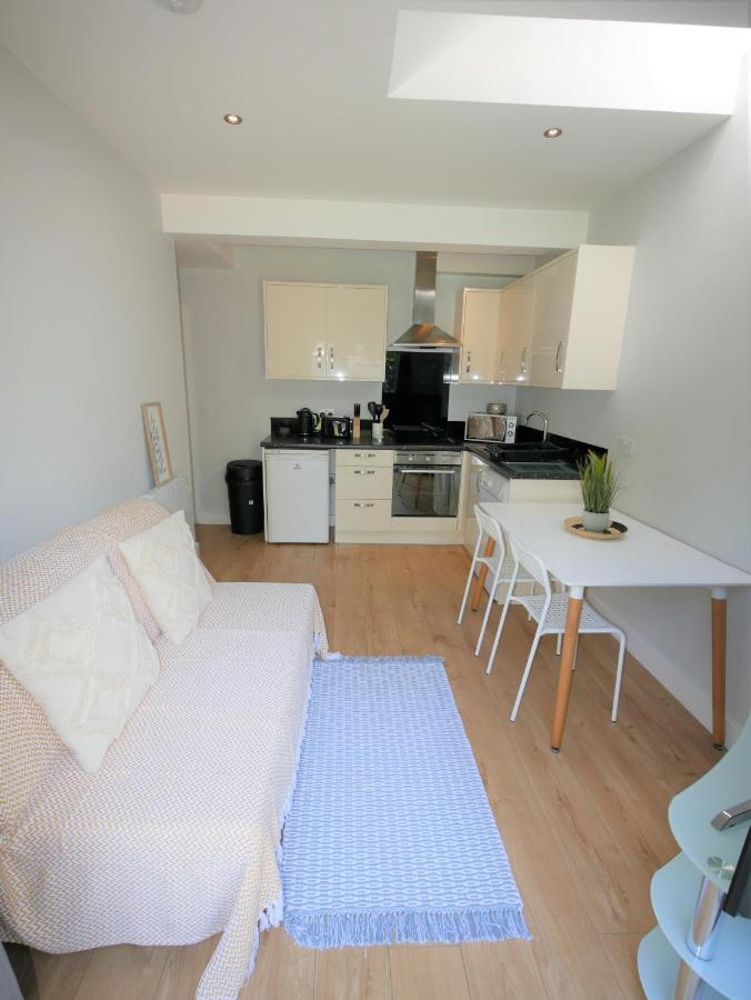 Turay Court Holiday Apartments ボーンマス エクステリア 写真