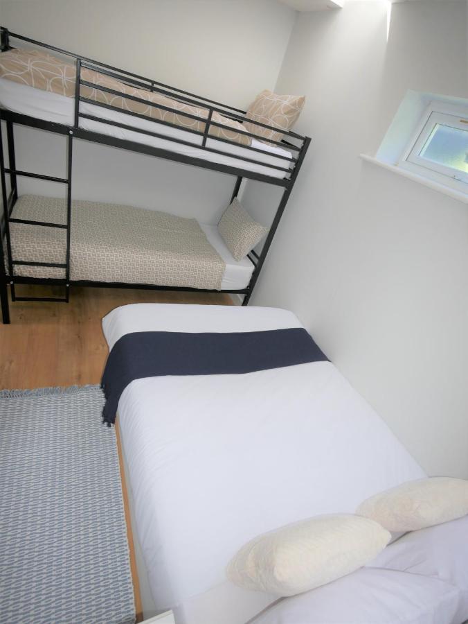 Turay Court Holiday Apartments ボーンマス エクステリア 写真