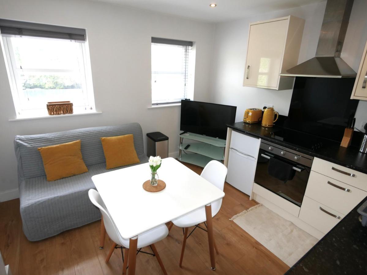 Turay Court Holiday Apartments ボーンマス エクステリア 写真